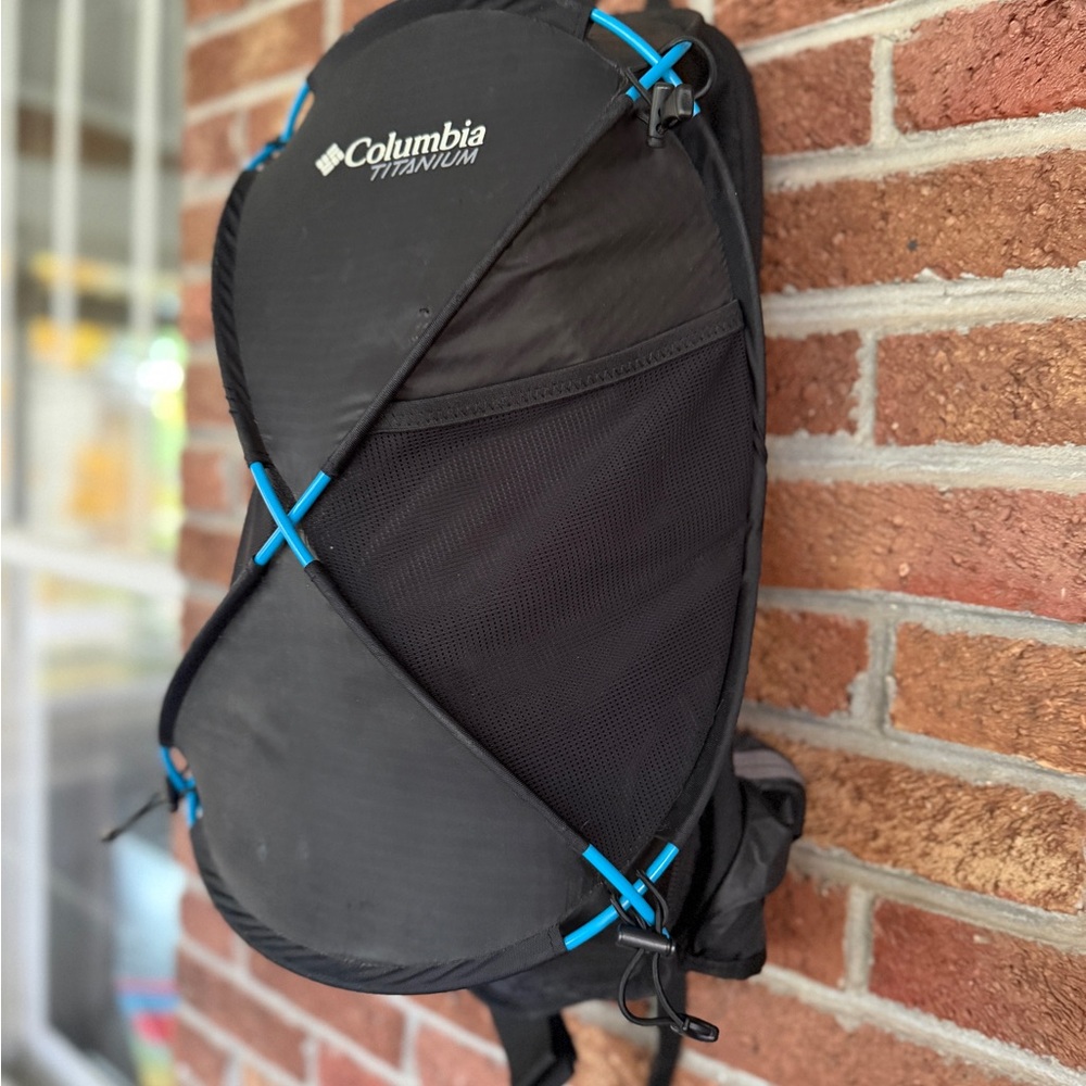 Columbia Titanium Backpack. Dome. Lightweight. Bl… - image 4